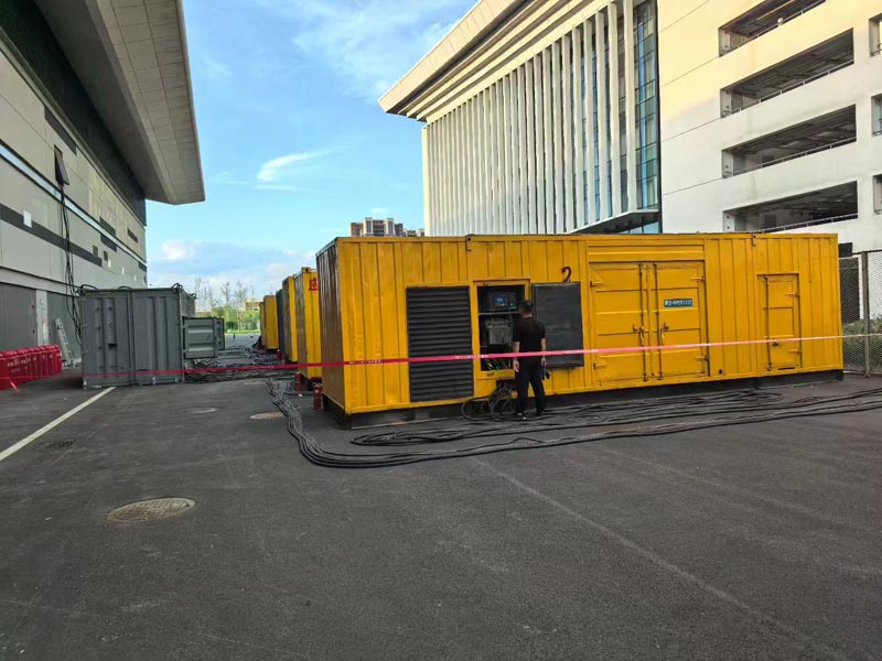 凤凰镇柴油发电机冬季保养注意事项？